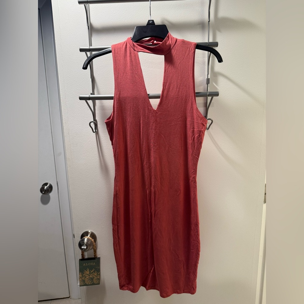 Soprano Elegant Rust Dress